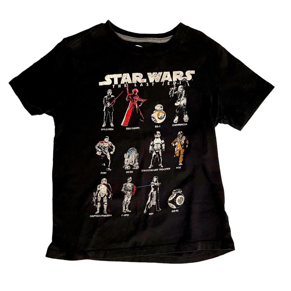 BOGO Star Wars - The Last Jedi - Old Navy Child Small (6-7)